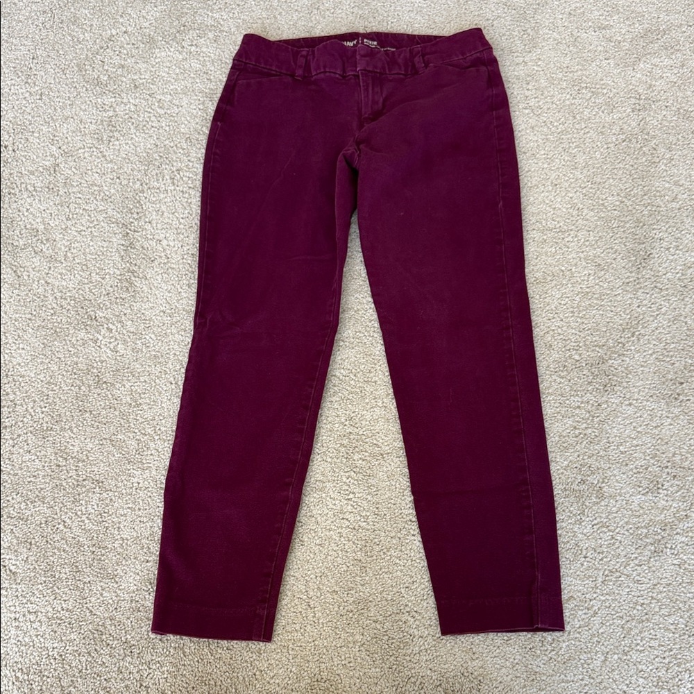 Old Navy Women's Burgundy Crop Pants
